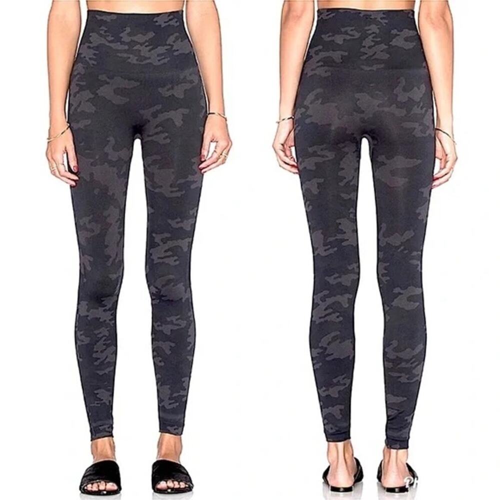 Spanx Look At Me Now Seamless Camo Leggings Black/Grey Camo, Size XL, 24" Inseam